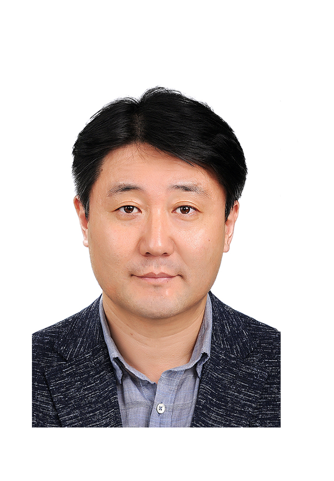 image of Jung-chul Lee